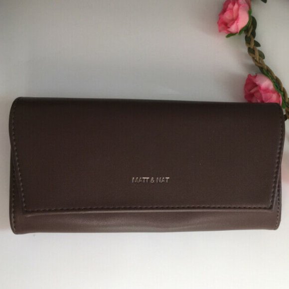 Matt and Nat Vera Wallet - Soil - Picture 1 of 3
